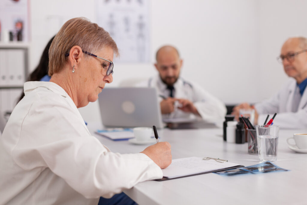 Top 10 Mistakes to Avoid: Physician Employment Contracts and Compensation | CHCB Consulting
